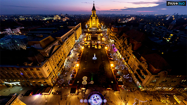 Panorama Piata Victoriei (Operei) din Timisoara la “blue hour”